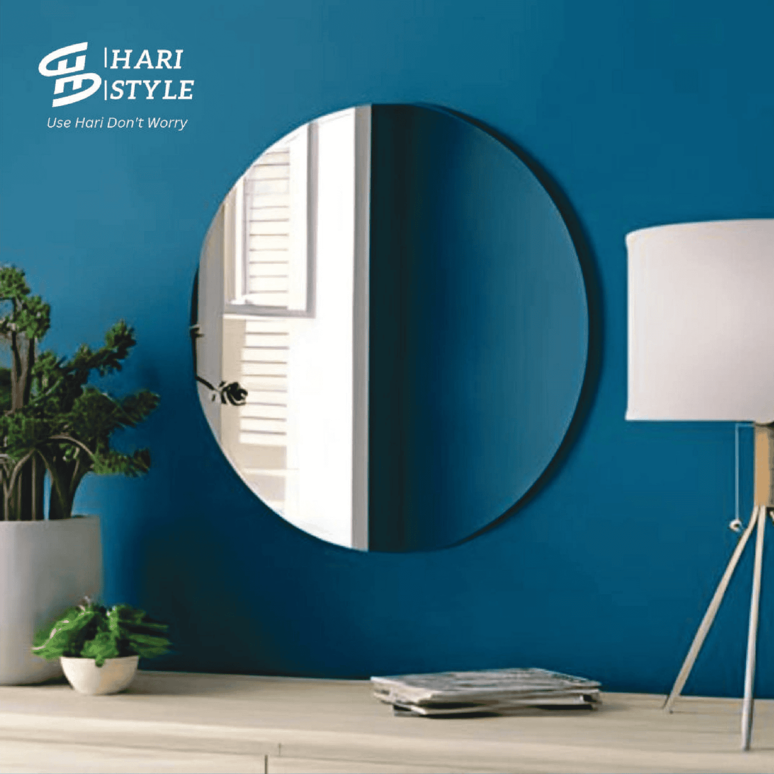 Beveling mirror front view